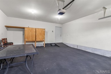 Beautifully remodeled and move-in ready! This 1,799 sq ft condo on Terre Du Lac Golf and Country Club in Missouri - for sale on GolfHomes.com, golf home, golf lot