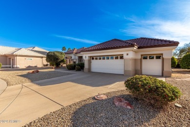 Gracious home with golf cart garage on generous 13000+ sq ft lot on Deer Valley Golf Course in Arizona - for sale on GolfHomes.com, golf home, golf lot