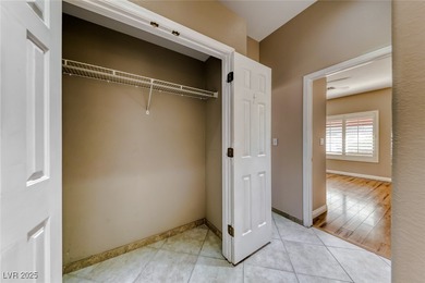 Charming single story home in the vibrant Sun City Summerlin 55+ on Eagle Crest Golf Club in Nevada - for sale on GolfHomes.com, golf home, golf lot