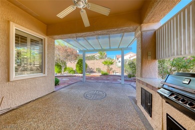 Charming single story home in the vibrant Sun City Summerlin 55+ on Eagle Crest Golf Club in Nevada - for sale on GolfHomes.com, golf home, golf lot
