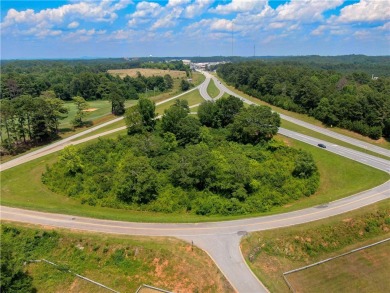 2.65 acres with 796 SF of road frontage at Highway 123, located on Oconee Country Club in South Carolina - for sale on GolfHomes.com, golf home, golf lot