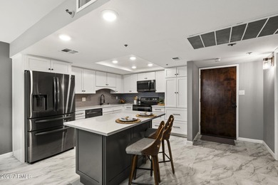 Beautifully updated 2 bedroom/2bath residence in the highly on Scottsdale Shadows in Arizona - for sale on GolfHomes.com, golf home, golf lot