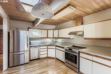 Discover a rare single-level condo tucked inside Progress Town on RedTail Golf Center in Oregon - for sale on GolfHomes.com, golf home, golf lot