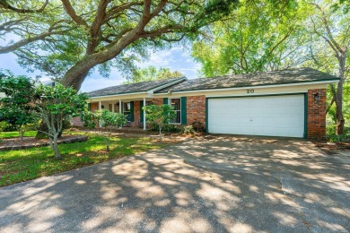Lakefront living with a pool in Kenwood! This spacious home at on Fort Walton Beach Golf Course in Florida - for sale on GolfHomes.com, golf home, golf lot