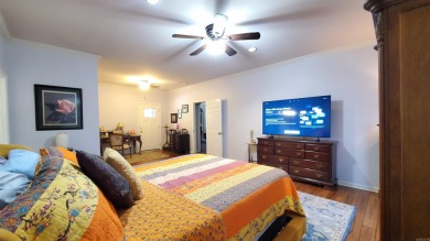 Don't Miss out on this Beautiful - one Level Home in a Very on Pleasant Valley Country Club in Arkansas - for sale on GolfHomes.com, golf home, golf lot
