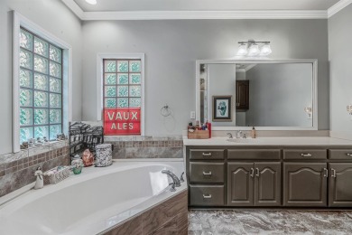 Don't Miss out on this Beautiful - one Level Home in a Very on Pleasant Valley Country Club in Arkansas - for sale on GolfHomes.com, golf home, golf lot