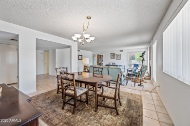 { SUN LAKES 55+ Adult Community } Refreshed home with new PAINT on Sun Lakes Country Club in Arizona - for sale on GolfHomes.com, golf home, golf lot