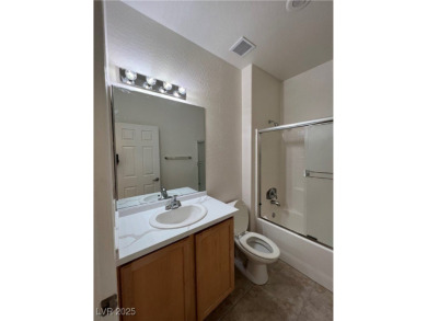BEAUTIFUL 1-STORY HOME IN SUN CITY ALIANTE. 55+ Cummunity. 2 on Aliante Golf Club in Nevada - for sale on GolfHomes.com, golf home, golf lot