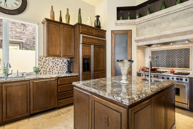 This immaculate Toscana Country Club home has it all! It is on Desert Horizons Country Club in California - for sale on GolfHomes.com, golf home, golf lot