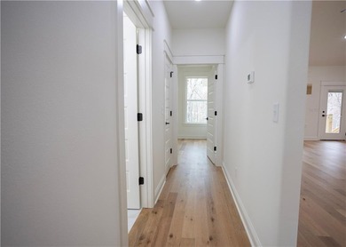 This beautifully upgraded 4 bed / 2 bath home is located in the on Bella Vista - Metfield Golf Complex and Country Club in Arkansas - for sale on GolfHomes.com, golf home, golf lot