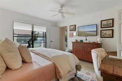 Fully Remodeled 2/2 Condo in The Meadows - Prime Sarasota on The Meadows Golf and Country Club in Florida - for sale on GolfHomes.com, golf home, golf lot