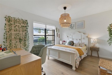 Fully Remodeled 2/2 Condo in The Meadows - Prime Sarasota on The Meadows Golf and Country Club in Florida - for sale on GolfHomes.com, golf home, golf lot