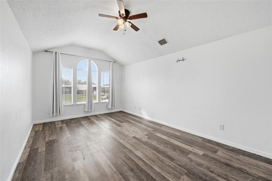 Welcome to this spacious 3-bedroom, 2.5-bath home offers on Grand Oaks Golf Club in Texas - for sale on GolfHomes.com, golf home, golf lot