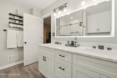 Nestled in the highly desirable Hunting Creek, this beautifully on Hunting Creek Country Club in Kentucky - for sale on GolfHomes.com, golf home, golf lot