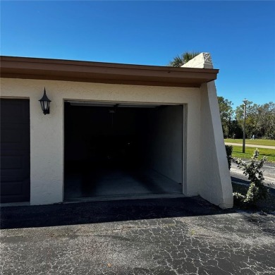 Fully Remodeled 2/2 Condo in The Meadows - Prime Sarasota on The Meadows Golf and Country Club in Florida - for sale on GolfHomes.com, golf home, golf lot