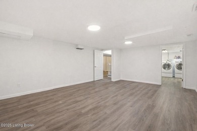 Nestled in the highly desirable Hunting Creek, this beautifully on Hunting Creek Country Club in Kentucky - for sale on GolfHomes.com, golf home, golf lot