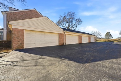 Nestled in the highly desirable Hunting Creek, this beautifully on Hunting Creek Country Club in Kentucky - for sale on GolfHomes.com, golf home, golf lot