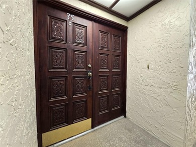 Fabolous Florida Condo in the heart of Countryside! The on Countryside Country Club in Florida - for sale on GolfHomes.com, golf home, golf lot