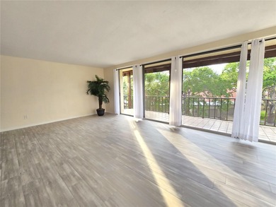 Fabolous Florida Condo in the heart of Countryside! The on Countryside Country Club in Florida - for sale on GolfHomes.com, golf home, golf lot