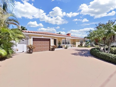 BEST DEAL IN PASADENA GOLF CLUB ESTATES! NEVER FLOODED! This is on Pasadena Yacht and Country Club in Florida - for sale on GolfHomes.com, golf home, golf lot