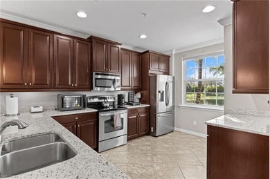 Welcome to this beautiful, move-in-ready townhouse located in on Spring Run Golf Club in Florida - for sale on GolfHomes.com, golf home, golf lot
