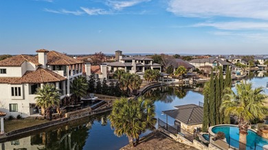 Waterfront lot on Applehead Island in Horseshoe Bay on on Apple Rock Golf Course - Horseshoe Bay in Texas - for sale on GolfHomes.com, golf home, golf lot