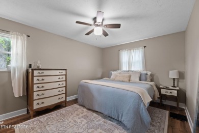 Welcome to this beautifully updated turn key 3 bedroom 2 on Lakeside Golf Course in Tennessee - for sale on GolfHomes.com, golf home, golf lot