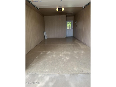 eautifully remodeled move in ready home with garage and 2 on Union Hills Country Club in Arizona - for sale on GolfHomes.com, golf home, golf lot