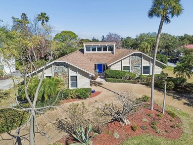 UNFURNISHED List Price is $815,000. FURNISHED List Price is $825 on IMG Academies Golf and Country Club in Florida - for sale on GolfHomes.com, golf home, golf lot