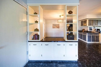 SELLER IS MOTIVATED! Seller may consider a flooring credit with on Hemet West Mobile Estates in California - for sale on GolfHomes.com, golf home, golf lot