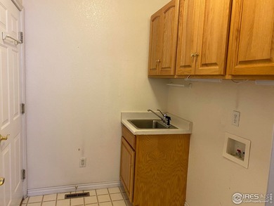 PATIO HOME! Ranch Style Main Floor living w/Loft & finished bsmt on Southridge Golf Club in Colorado - for sale on GolfHomes.com, golf home, golf lot