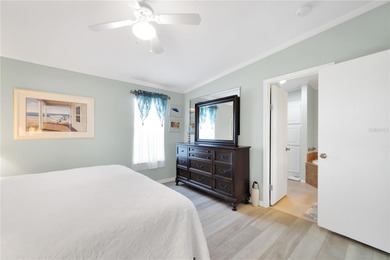 2005 Palm Harbor built home with an oversize one car garage and on Maple Leaf Golf and Country Club in Florida - for sale on GolfHomes.com, golf home, golf lot