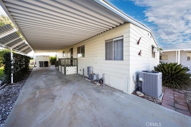 SELLER IS MOTIVATED! Seller may consider a flooring credit with on Hemet West Mobile Estates in California - for sale on GolfHomes.com, golf home, golf lot