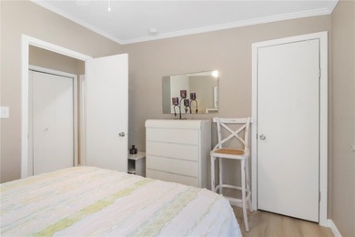 2005 Palm Harbor built home with an oversize one car garage and on Maple Leaf Golf and Country Club in Florida - for sale on GolfHomes.com, golf home, golf lot