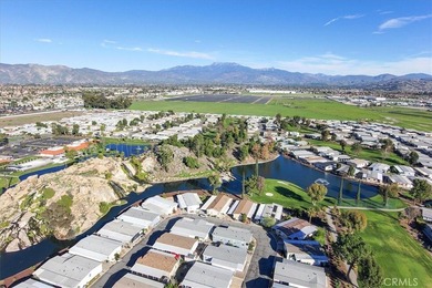 SELLER IS MOTIVATED! Seller may consider a flooring credit with on Hemet West Mobile Estates in California - for sale on GolfHomes.com, golf home, golf lot