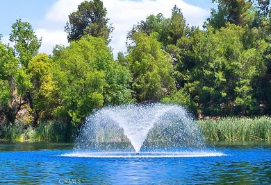 SELLER IS MOTIVATED! Seller may consider a flooring credit with on Hemet West Mobile Estates in California - for sale on GolfHomes.com, golf home, golf lot