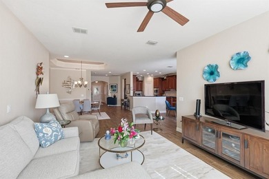 Beautiful maintained Walden floorplan with 2 bedrooms and a on Frisco Lakes Golf Course in Texas - for sale on GolfHomes.com, golf home, golf lot