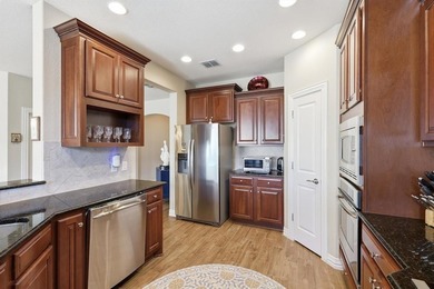 Beautiful maintained Walden floorplan with 2 bedrooms and a on Frisco Lakes Golf Course in Texas - for sale on GolfHomes.com, golf home, golf lot