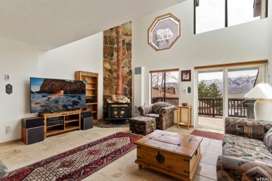 HUGE PRICE REDUCTION! TURNKEY AND READY FOR SKI SEASON! BRING on Wolf Creek Golf Club and Resort in Utah - for sale on GolfHomes.com, golf home, golf lot