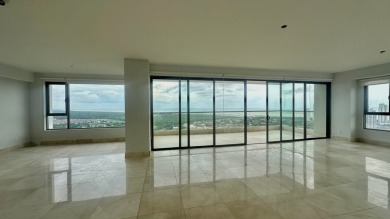 Live in the heart of luxury with this exquisite apartment in on  in  - for sale on GolfHomes.com, golf home, golf lot