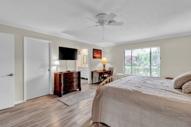 Detached home in beautiful Golf Community.  This 2bd, 2bath 2 on Bent Pine Golf Club in Florida - for sale on GolfHomes.com, golf home, golf lot