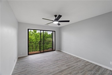Stunning Transformation on this beautifully remodeled, 1474 SF on Seasons Ridge At Four Seasons in Missouri - for sale on GolfHomes.com, golf home, golf lot