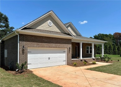 Welcome to beautiful Cross Creek Golf Club and the luxurious on Cross Creek Plantation in South Carolina - for sale on GolfHomes.com, golf home, golf lot