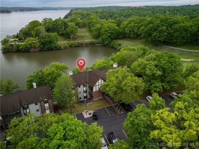 Stunning Transformation on this beautifully remodeled, 1474 SF on Seasons Ridge At Four Seasons in Missouri - for sale on GolfHomes.com, golf home, golf lot