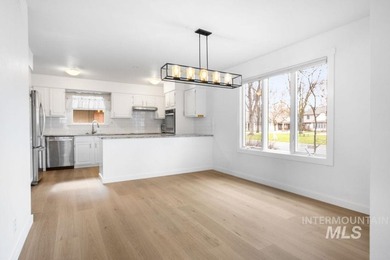 Open House March 14th, 12 PM-3 PM Fabulous townhome in the on Warm Springs Golf Club in Idaho - for sale on GolfHomes.com, golf home, golf lot