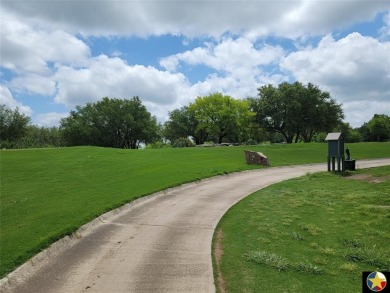 Build your dream home on this  beautiful lot with mature oak on Hideout Golf Club and Resort  in Texas - for sale on GolfHomes.com, golf home, golf lot