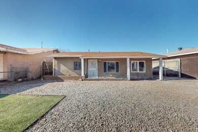 This 2-bedroom, 2-bathroom home features an open-concept layout on Los Altos Golf Course in New Mexico - for sale on GolfHomes.com, golf home, golf lot