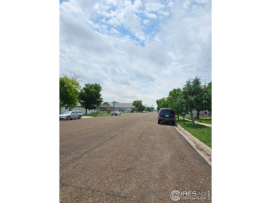 This is one of the most affordable, move-in ready home you'll on Washington County Golf Club in Colorado - for sale on GolfHomes.com, golf home, golf lot