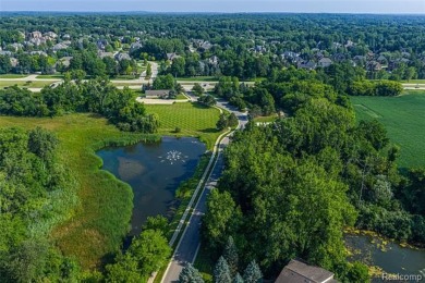 Totally remodeled in 2025 2 bedroom, 2.1 bath condo in Cascades on Stony Creek Metropark Golf Course in Michigan - for sale on GolfHomes.com, golf home, golf lot