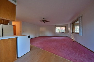 Enjoy golf course living with this charming 2-bedroom, 2-bath on Birch Pointe Golf Club in Michigan - for sale on GolfHomes.com, golf home, golf lot